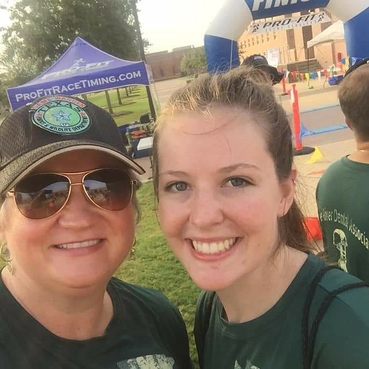 balancedb_works's tweet photo. Congratulations to a few of our family members &amp; the entire team at @eagleriverdental
For their #GoRuck this past Saturday. They Completed #911HeroesRun Celebrating with a little team sweat &amp; good food. Thanks to #GoRuck &amp; #TravisManionFoundation for organizing this #9/11 event! https://t.co/B6SyuSiOZS