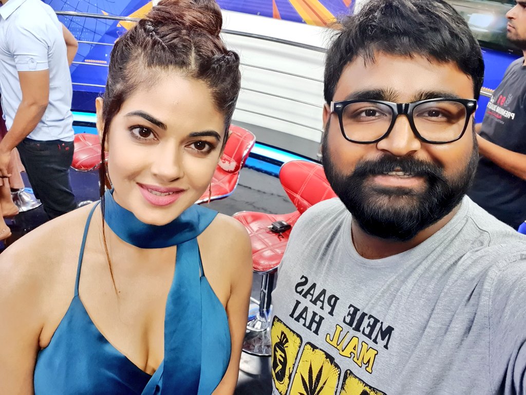 Mohit_journo's tweet photo. @MeerraChopra @RichaChadha & @RahulBhatActor in our @news24tvchannel studio for promoting upcoming film #section375 ! #AjayBhal @PanoramaMovies @E24bollynews @AkshayeOfficial #section375trailer https://t.co/BmcAc9USgs