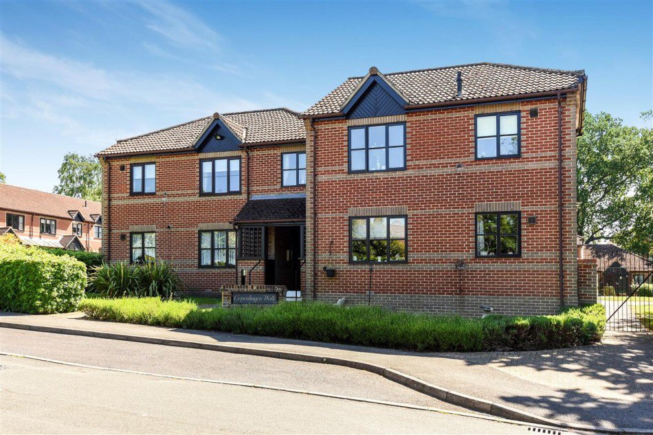 frankschippers on Twitter "For Sale Copenhagen Walk, Crowthorne £