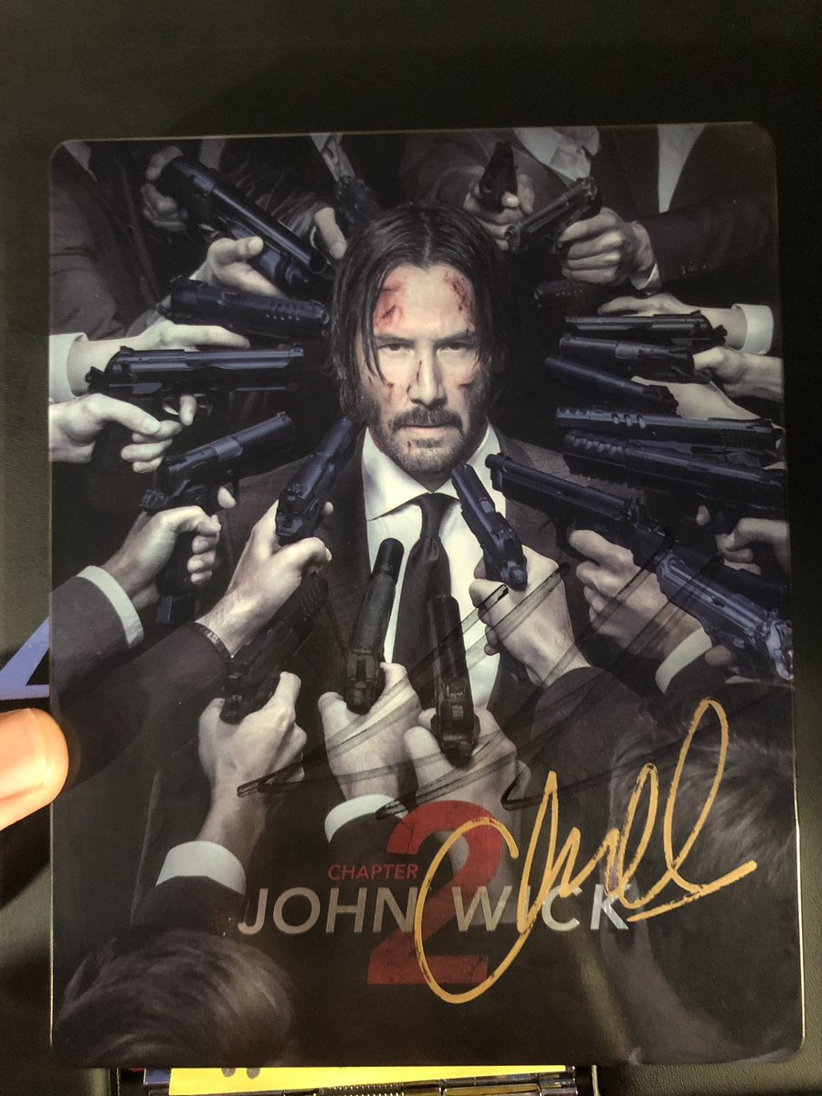 spiridas's tweet image. やばい！
目の前でキアヌ見れた！！
チャド監督とも写真撮れたしスチブにサインも貰えてもう最高でした！！！

#ジョンウィック
#キアヌリーブス 
#チャドスタエルスキ 
#レッドカーペット
#ジョン・ウィックパラベラム