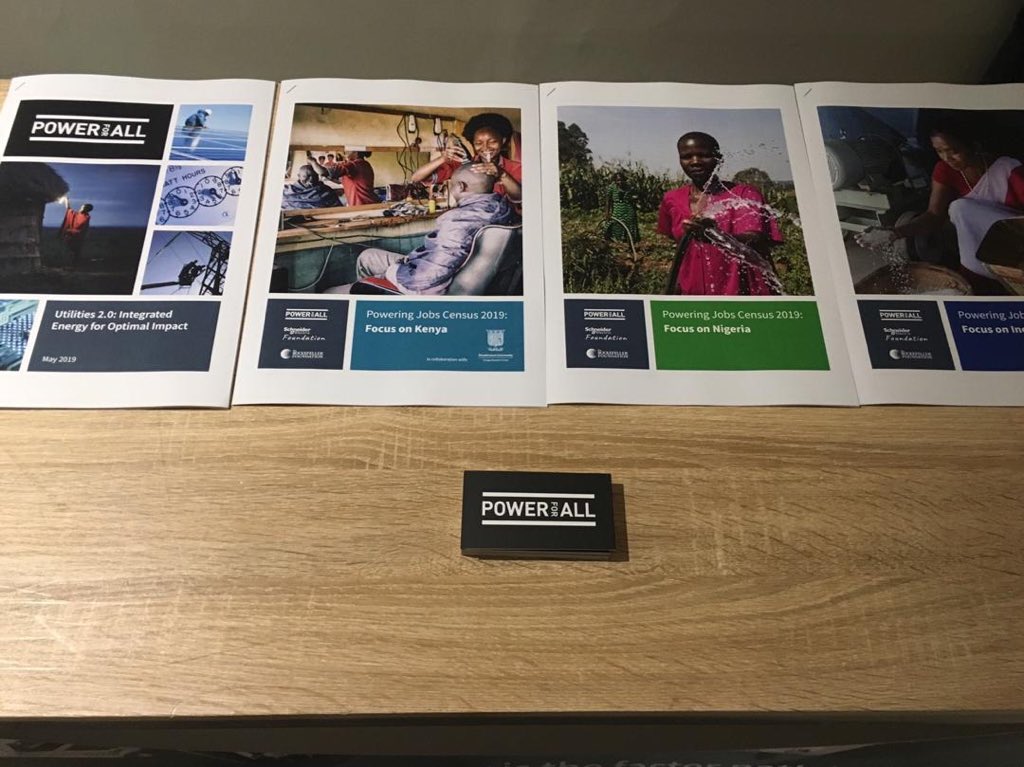 Power4All2025's tweet photo. Power for All is at the #FinancingtheFuture Forum! @emirawoods: “Investment in fossil fuels means we [Africans] lose”. #SDG7 #DivestMovement #ClimateChange #Africa #RenewableEnergy https://t.co/X0Dge1Ox94