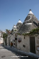 See information
 Alberobello Trulli Photo alberobello-italy.co.uk/l/4