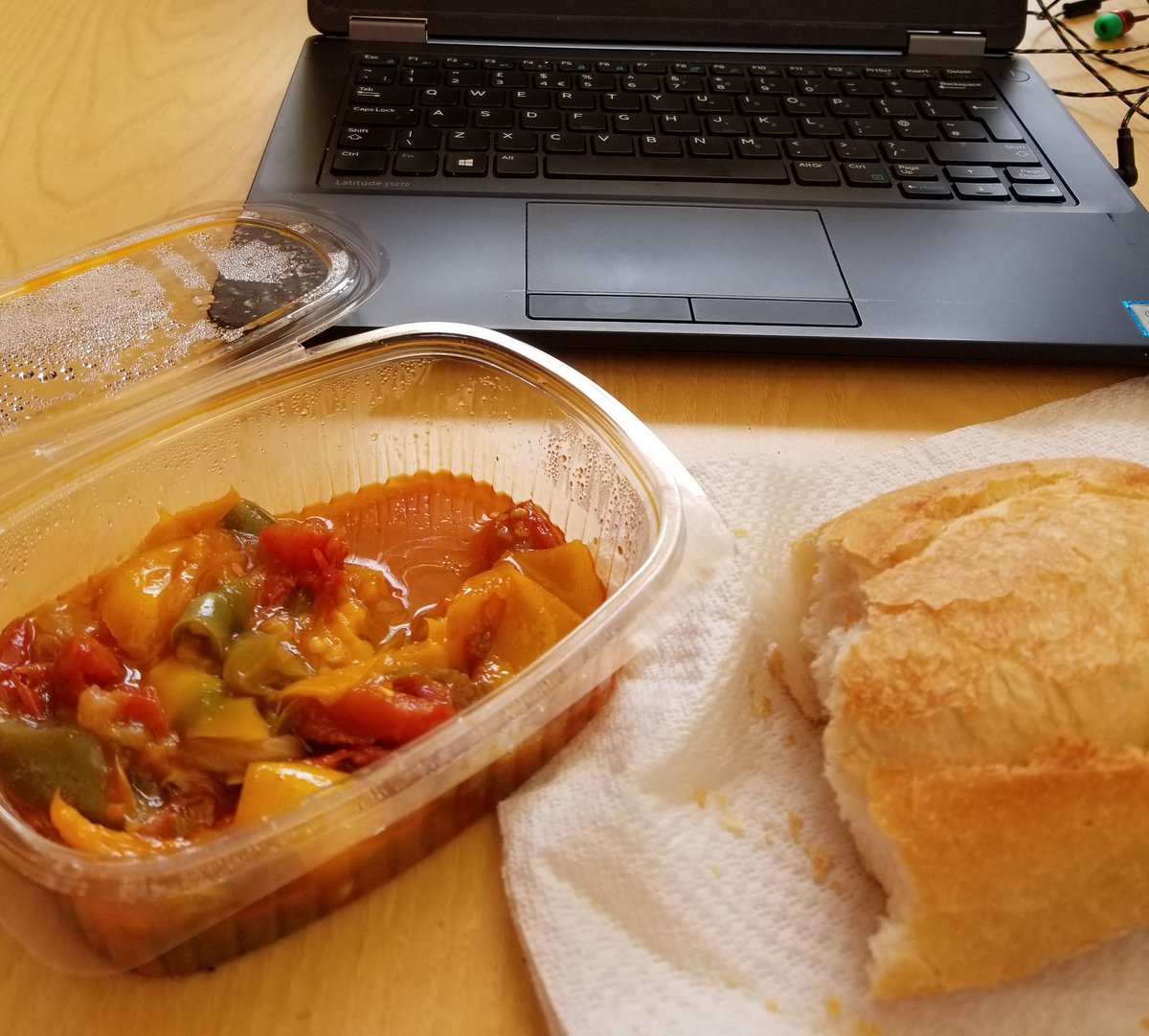 Alex_Doune's tweet photo. Writing an application for EU funding, for continued collaboration between UK and Germany, fueled by food from an Italian lady who speaks no English and has no idea why I'm sat in her apartment writing all day. How lovely and EU is that?!
#scientists4EU #grazie https://t.co/BV6keD6iJf