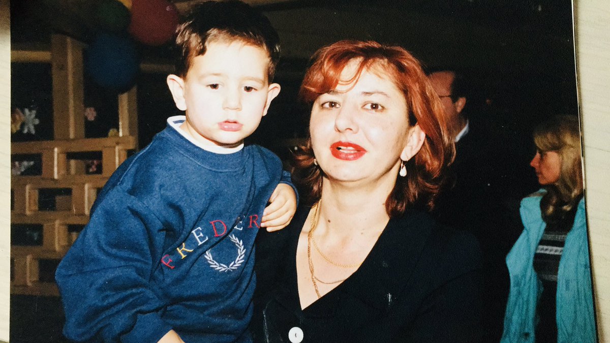ninamicic's tweet photo. Ti si uradio sve za nju♥️ Ja sam najponosija sestra, a ona je uvek bila i bice najponosija majka , nasa majka ♥️ https://t.co/dTOipdWR7Y