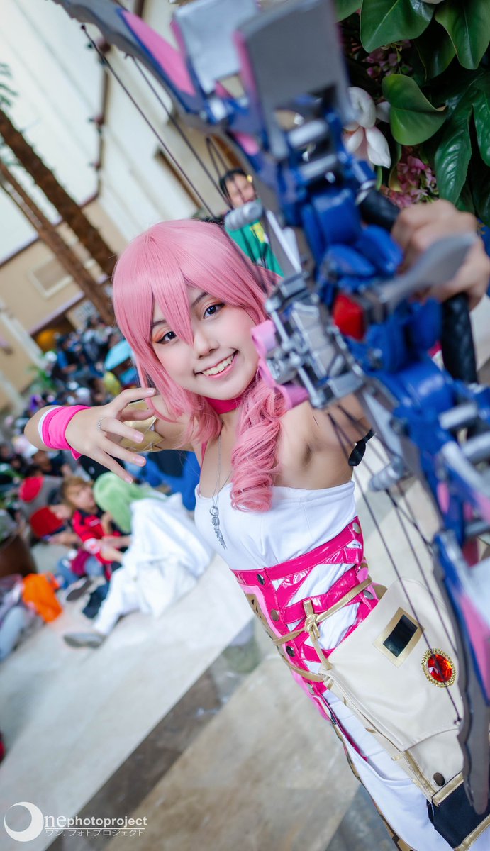ridwanaryana28's tweet photo. ファイナルファンタジーXIII-2 : セラ・ファロン
CN: @_arscell
もっと写真:
https://t.co/guFNIBqcuG
#finalfantasy #finalfantasyxiii #serahfarron #ファイナルファンタジー #セラ・ファロン #コスプレ #cosplay #コスプレイヤー #comifuro13 #comicfrontier13 #コミフロ13 #onephotoproject https://t.co/bx1GLkdDmi