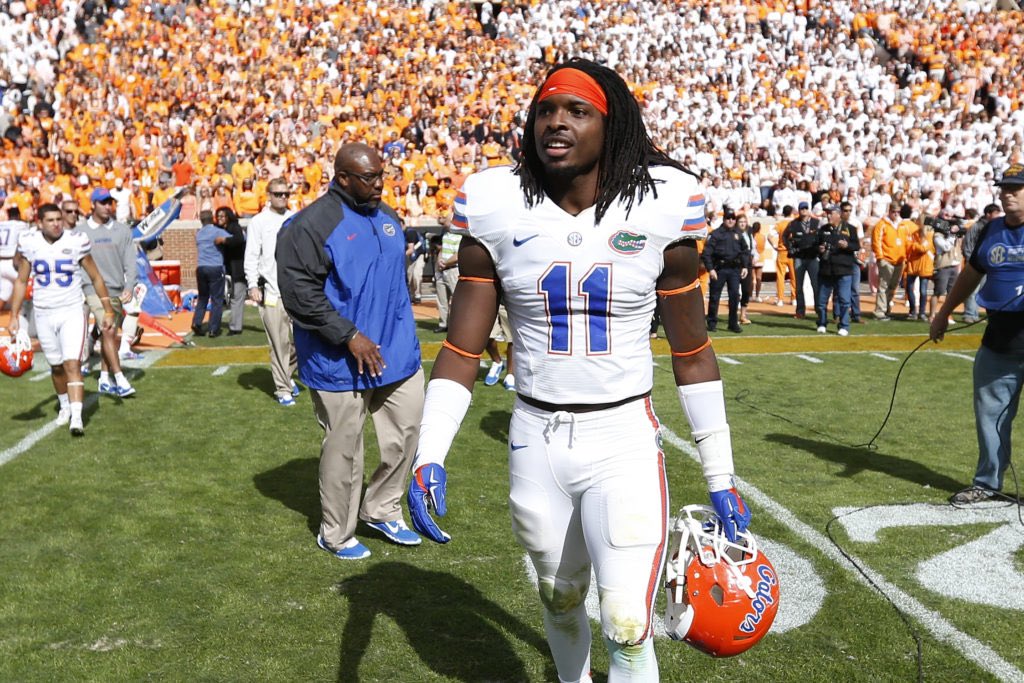 Gators247_'s tweet photo. Rest In Peace Neiron Ball🙏🙏🙏 Prayers to his family 
Always a Gator 🐊 https://t.co/tERnCHBRpu