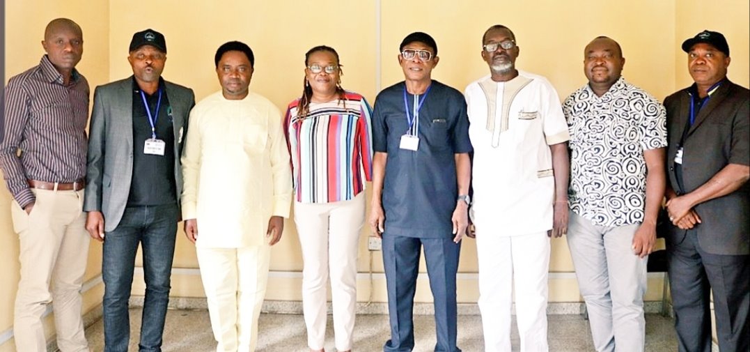 #NPP, starting today is supporting a 2.5 day workshop with <a href="/its_osuofia/">Nkem owoh</a> &amp; <a href="/OfficialMamaG/">Patience Ozokwor</a> on the development of operational manual and guidelines for Police Campaign Against Cultism &amp; Other Vices (POCACOV) in Abuja NPP office. #NPPbetterpolicing #NPPaccountability #NPPcoordination