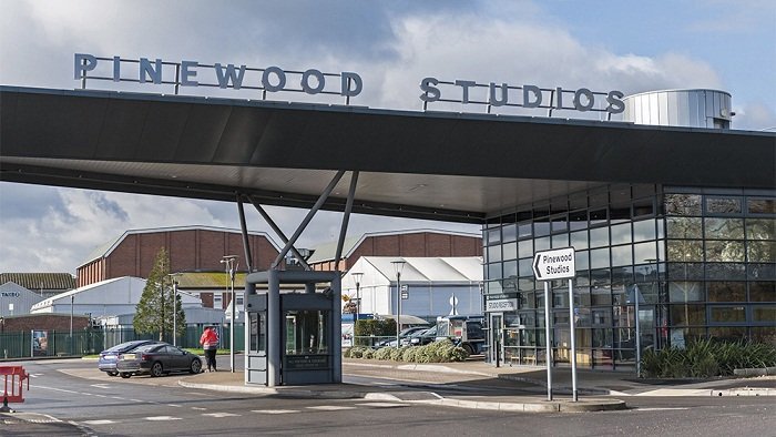 AnimationXpress's tweet photo. Disney inks a 10 year deal with British studio pinewood.
Read this article to know more:
https://t.co/SQFc2pTR5e
#WaltDisney #Britishstudio #Pinewood #StarWars
#TheLastJedi #Rogue #TheForceAwakens
#Groupchairman #PaulGolding
#Britishfilmindustry
#AnimationXpress https://t.co/9ybxx58dSR
