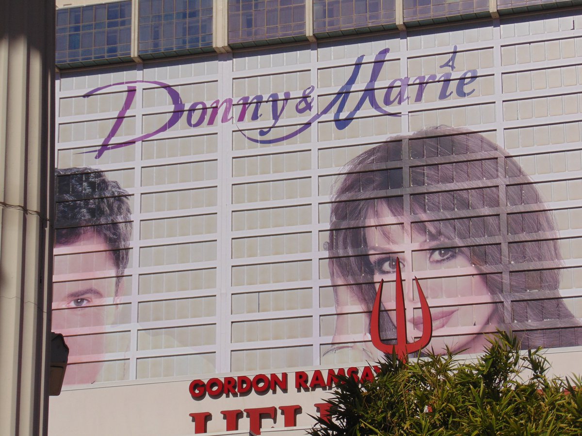 DannyAshkenasi's tweet image. LAS VEGAS STRIP TEASE

It's true I suggest Las Vegas is one of the circles of hell...

But oh!  So much to photograph:
dannyashkenasi.com/2019/09/09/las…

#Vegas #photography #circleofhell