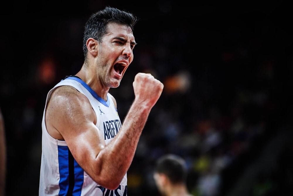 NBALatam's tweet photo. La leyenda continúa... 

😍😍😍 4⃣
#FIBAWC #ArgentinaGotGame 

(Vía @FIBAWC) https://t.co/7O62DuMWqt