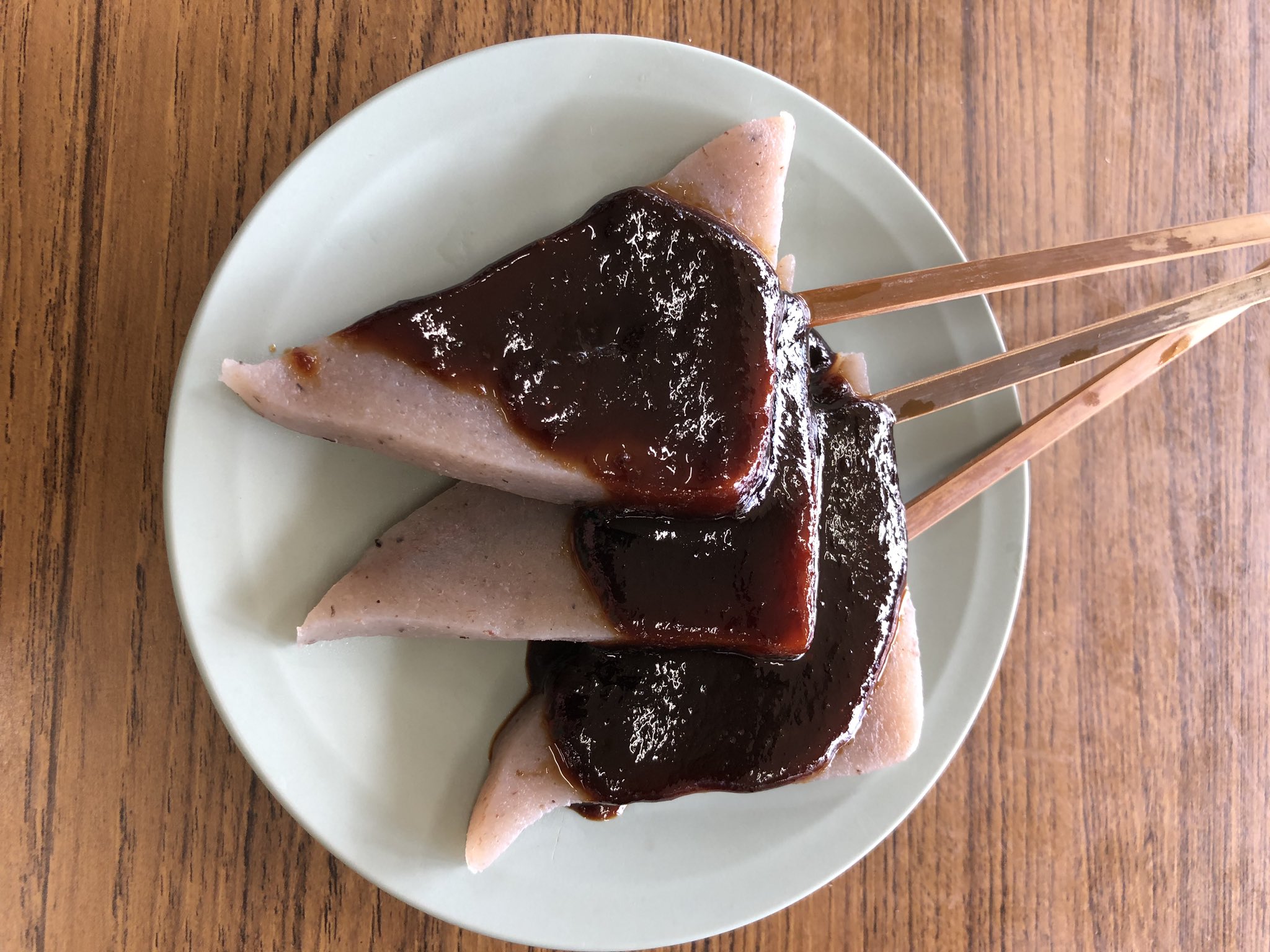 まっちゃんあつしの歩き方 三峯神社入り口にある大島屋で名物のわらじカツ丼食べました 秩父鉄道cmで吉高由里子さんや土屋太鳳さんがカツ食べてたお店です