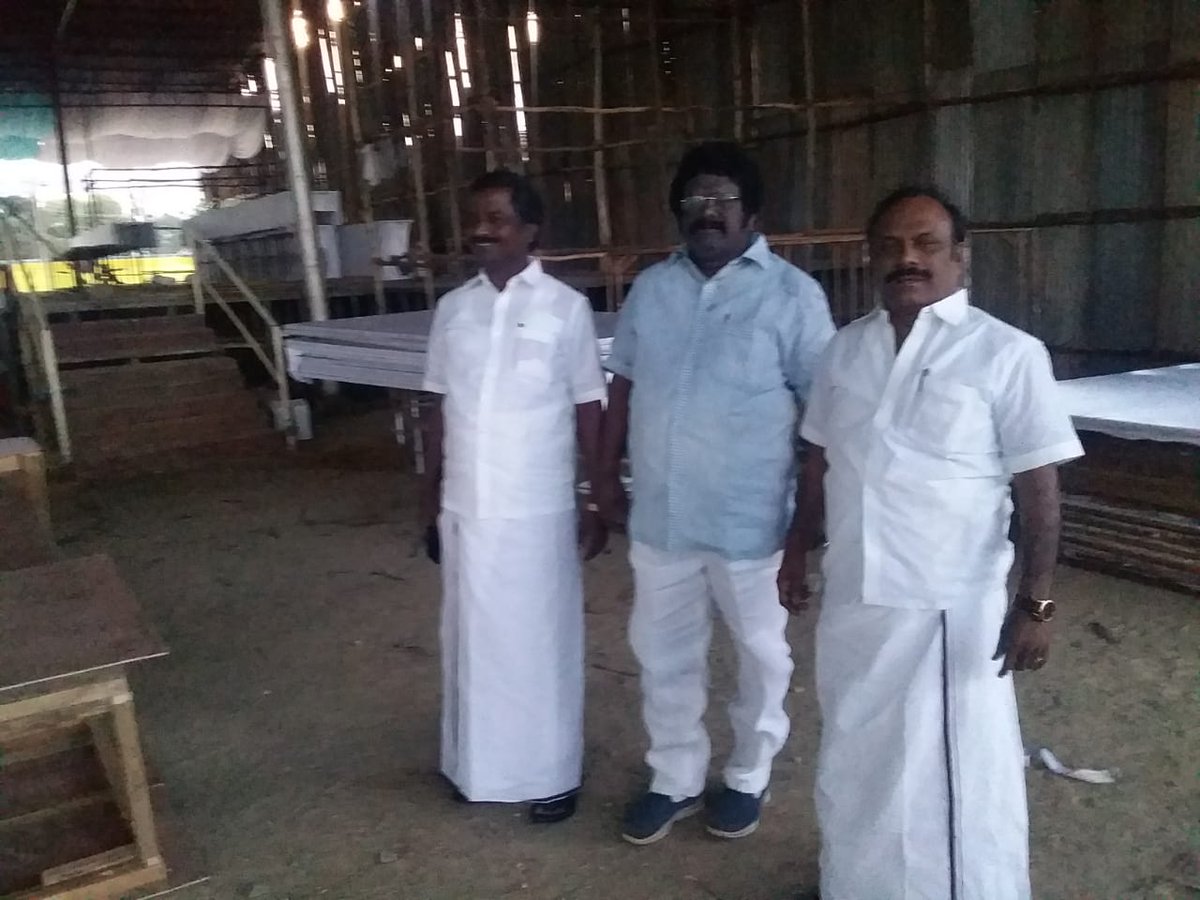 ItWestdmk's tweet photo. முப்பெரும்விழா நடைபெறும் இடத்தை நேரில் சென்று பார்வையிட்டார் அதனை தொடர்ந்து முன்னால் அமைச்சர் எ.வ.வேலு அவர்களை  கடலூர் மேற்கு மாவட்ட செயலாளரும் திட்டக்குடி சட்டமன்ற உறுப்பினருமான சி வெ கணேசன் சந்தித்தார் உடன் நெய்வேலி சட்டமன்ற உறுப்பினர் சபா ராஜேந்திரன் MLA
#mks
#dmk
#evvelu https://t.co/ksr57V62Ek