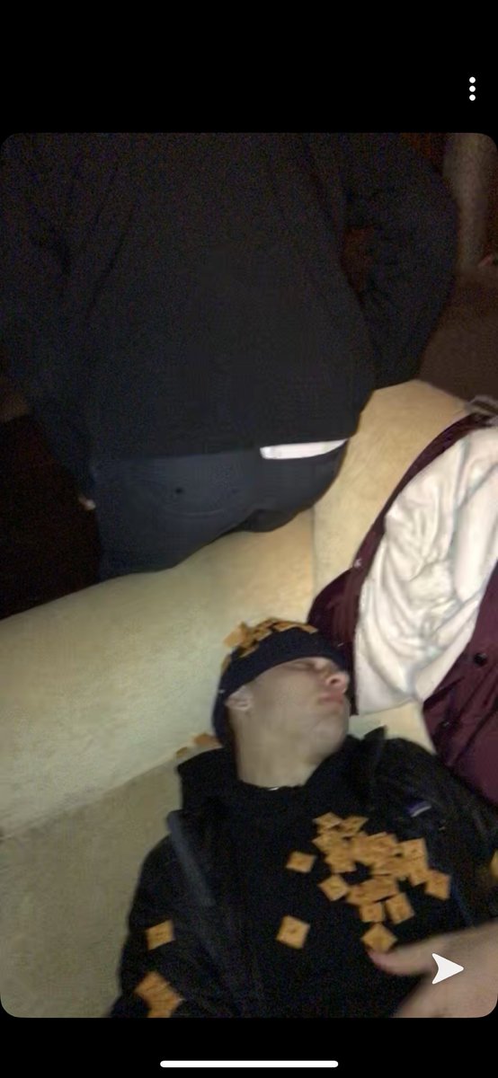 Mikeyzuck's tweet photo. Happy birthday to a real one 😤 celebrate soon brotha @AlexMiller140 https://t.co/IrALN65TSp