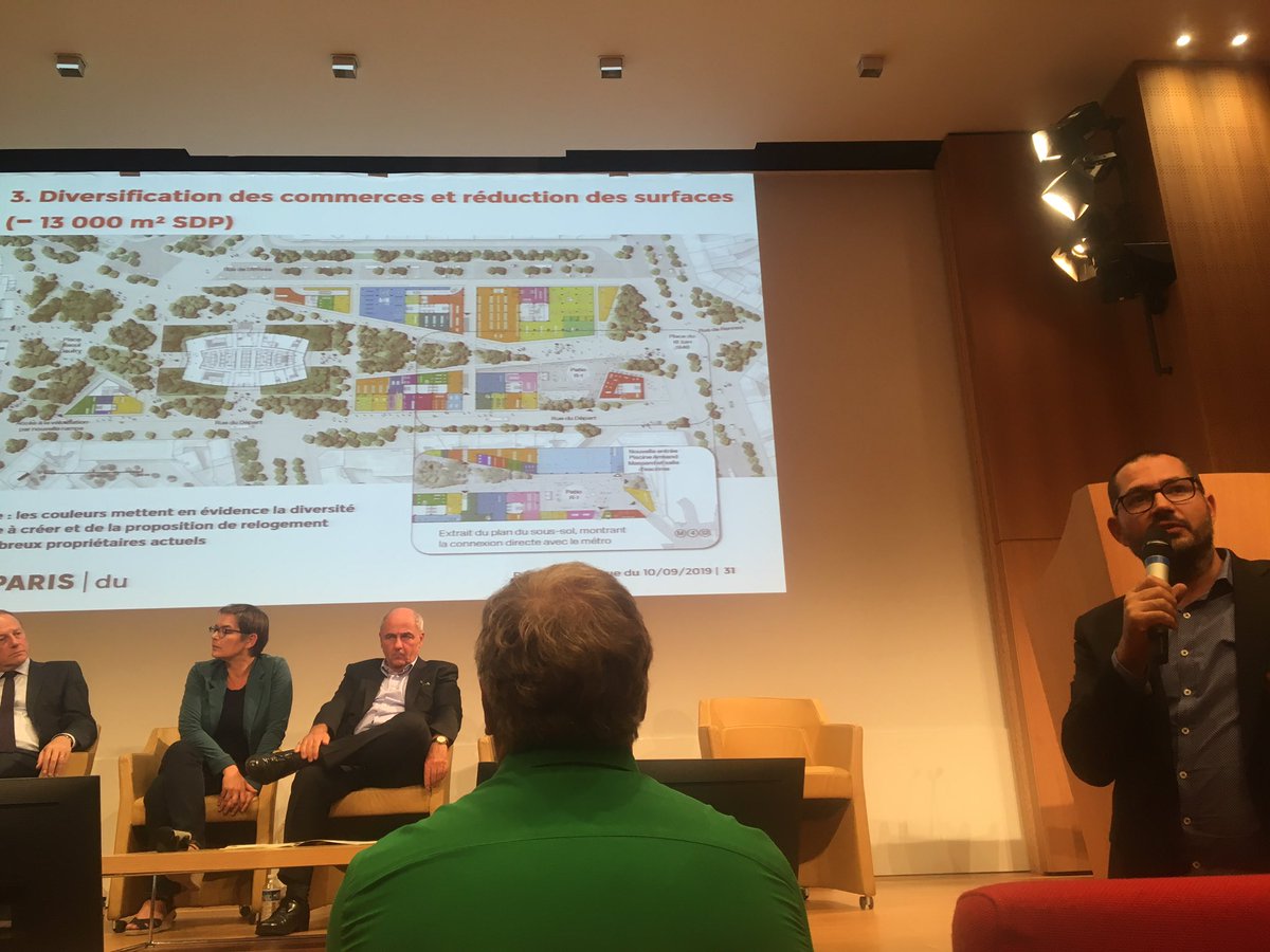 AnnaCremnitzer's tweet photo. Réunion publique Transformation de Montparnasse#foret urbaine#fin urbanisme de dalle#UneFabriquedelaVille urbaniste dans l’équipe pilotée par RSHP et Michel Desvigne https://t.co/UE4SeQBVoY