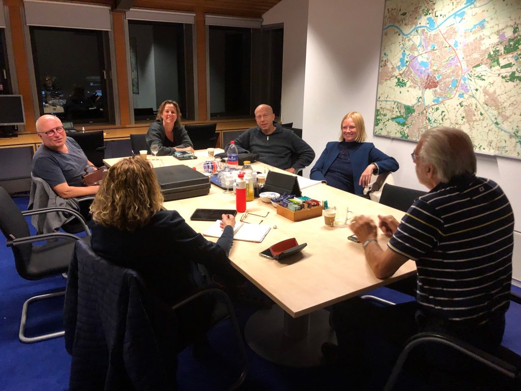 WNAaenMaas's tweet photo. Fractie @WaterNatuurlijk @aaenmaas over #burap , over #klimaat #subsidie en over heel veel #droogte . @BosscheGroenen @SuzannedeZoeten @groot_ernest @staatsbosbeheer @Brabmf @Brab_Landschap @Natuurmonument @KlimaatBrabant @Klimaatverbond @klimaatbeleid @klimaatakkoord https://t.co/KPsyBFC1S9