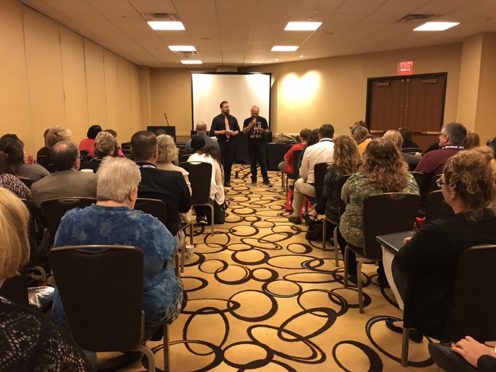 KineticAffect tweet media