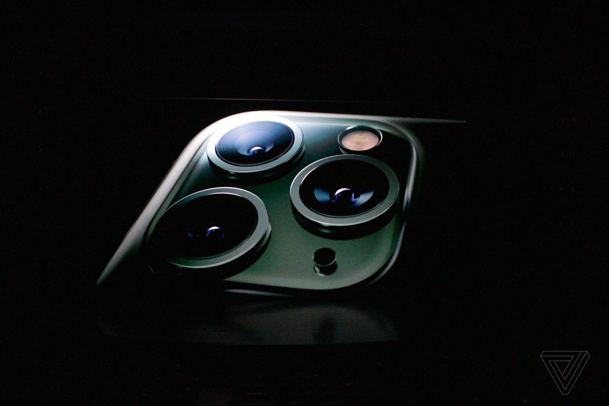 ZackEnzo's tweet photo. Finally they add pro to one of iPhone products 

iPhone 11 pro #AppleEvent https://t.co/YgUoF7cpmC