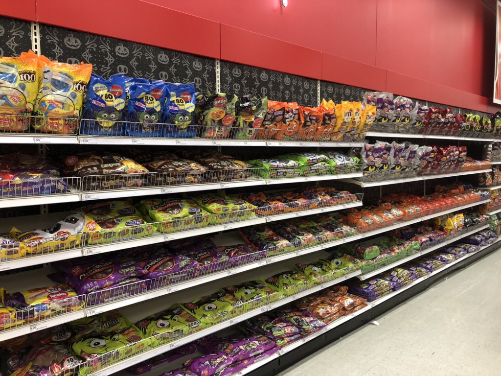 Why wait for Halloween... Backer paper only goes one direction 🙄
#sugarbuzz #1971#target #5daysoftwitter <a href="/Joseph_Peters19/">Joseph</a> @AmandaTempT1971 <a href="/Ruvolo_Alana/">Alana Ruvolo</a> <a href="/GeraldScales1/">Gerald@Target</a> <a href="/JordinMeadows/">Jordin Meadows</a> <a href="/jamaal_edwards/">Jamaal Edwards</a> @BridgetMcP29