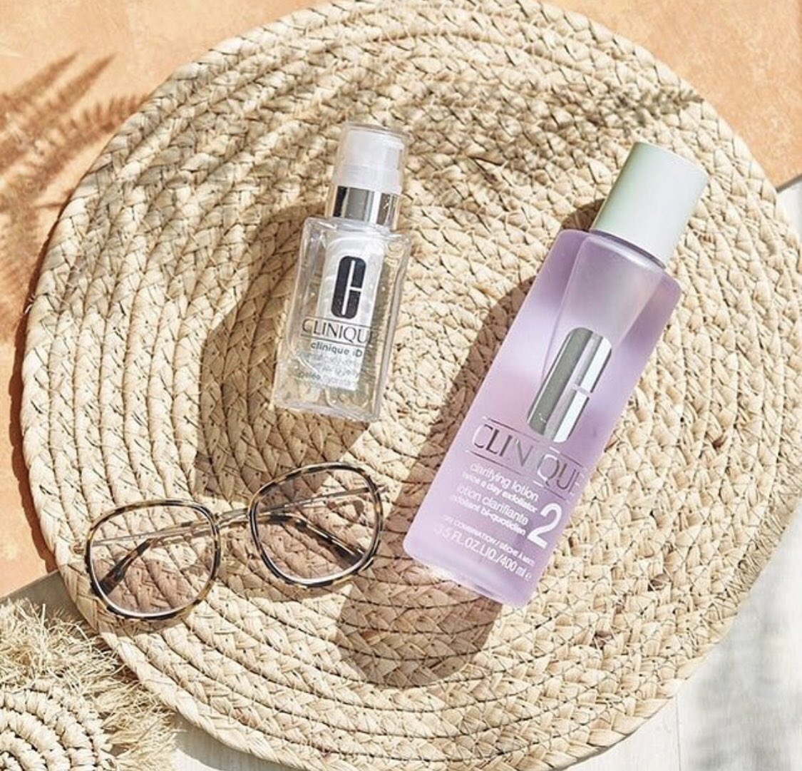 CliniqueTurkiye's tweet photo. Serumun ve nemlendiricin mi bitti? ⭐️Yeni ürünler mi denemek istiyorsun? 🧐CliniqueiD; Hem serum hem de nemlendirici görevini getiren devrimsel nitelikte bir ürün. Kendi endişe rengini keşfetmek için seni satış noktalarına bekliyoruz.😍 #cliniqueid #sadecemutlubircilt https://t.co/yyoEig7Du0