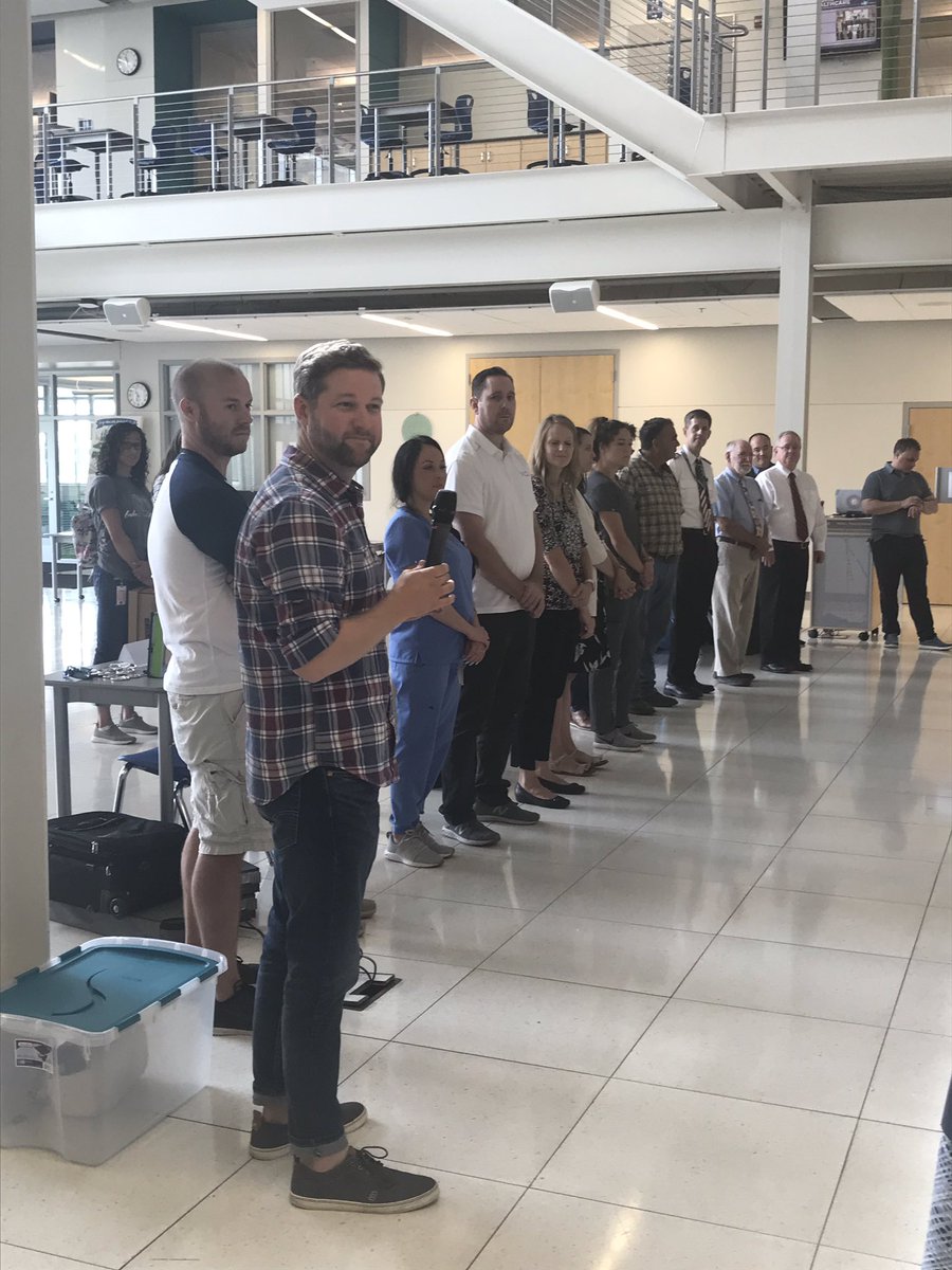 WSEnuntiis's tweet photo. A new year of @BVWolfSprings cohorts launched @BVCAPS this morning with our why, an instant challenge &amp; Community Career Fair. #futureready #findyourpassion https://t.co/W7Y46OLfhb