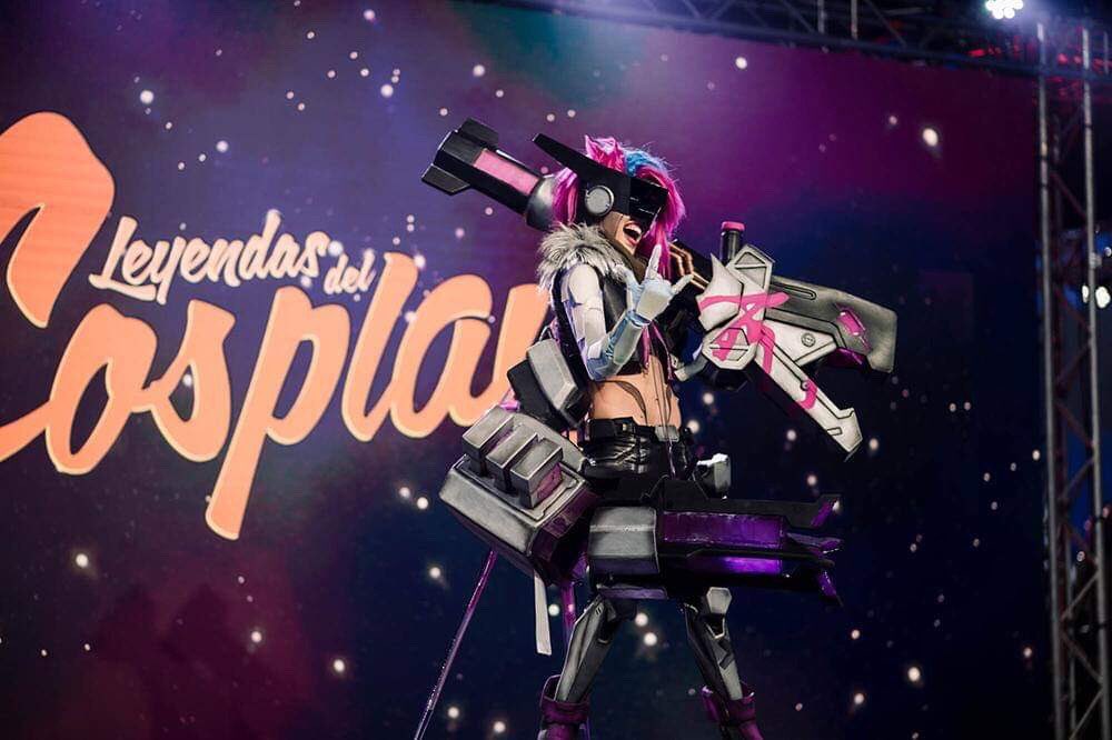 GiselleFitch's tweet image. Me encanto esta experiencia!!! 😜🤟🏻💜✨ #projectjinx #ligamovistar #leyendasdelcosplay #gizerucosplayer