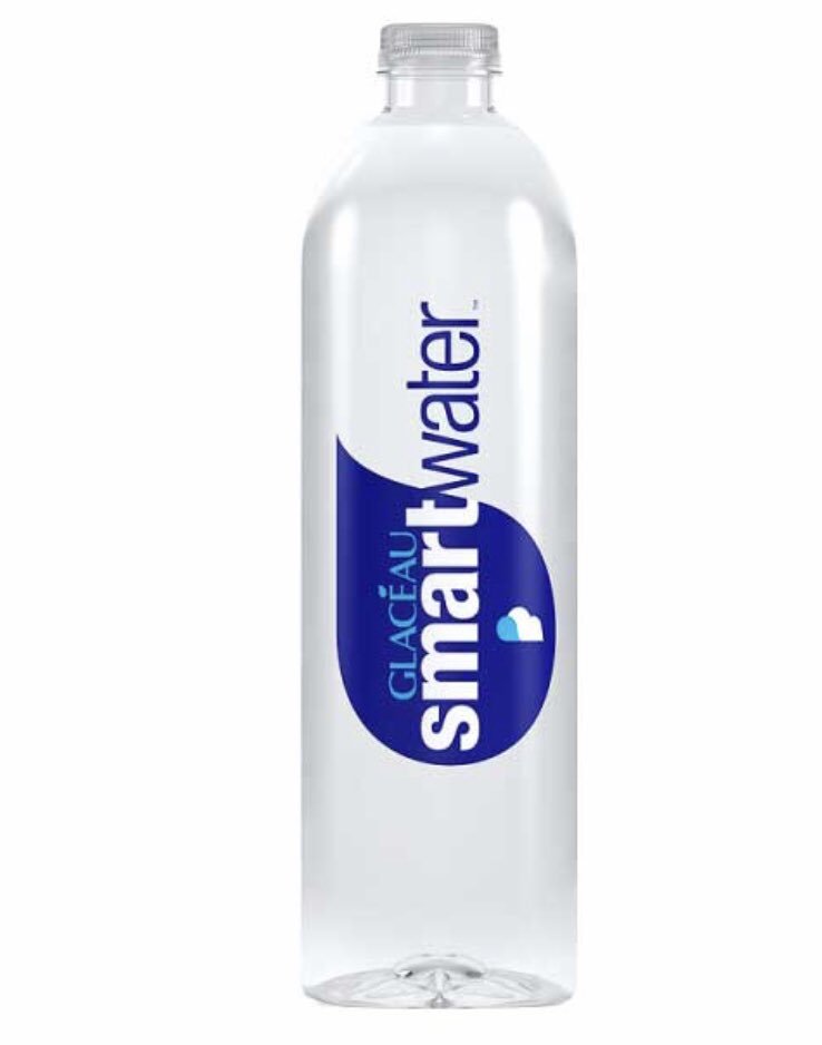 andrewsrunpage's tweet image. .@Starbucks staff asking me if I want a BOTTLE of water for £1 when buying a coffee? This is no longer acceptable we have gone beyond pushing people to buy bottled water &amp;amp; I have a great tap at home. It is not smart 👀