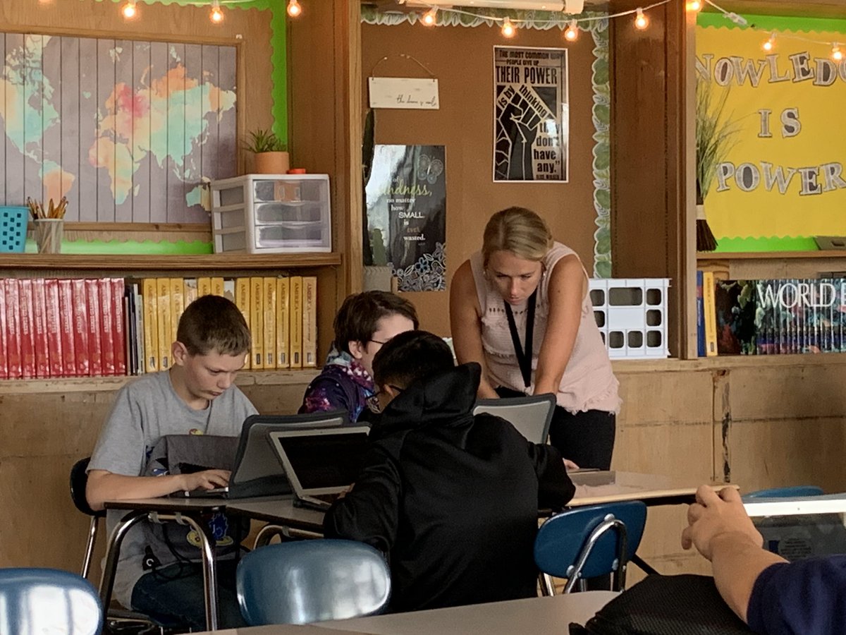 LuvUTurnerBears's tweet photo. Congratulations to Ms. Cox who is the @TUSD202 Secondary Nominee for the Horizon Award. The Horizon Award recognizes outstanding 2nd year teachers across the State of Kansas. We are blessed that she is part of our TMS Family. #TMSdreams #TurnerFamily https://t.co/bOW2ulTV2n