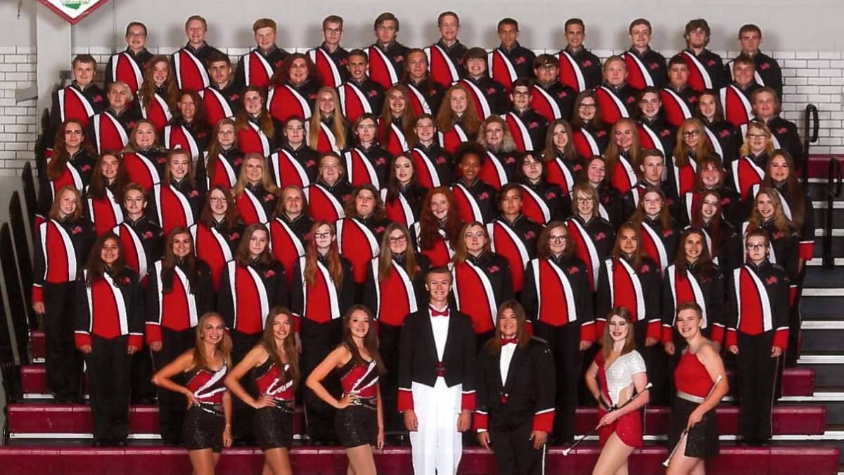 Ladies and Gentlemen, the 2019 PRIDE of Minerva!
(special thanks to <a href="/TerryDunlap/">Terry Dunlap</a> for the picture)