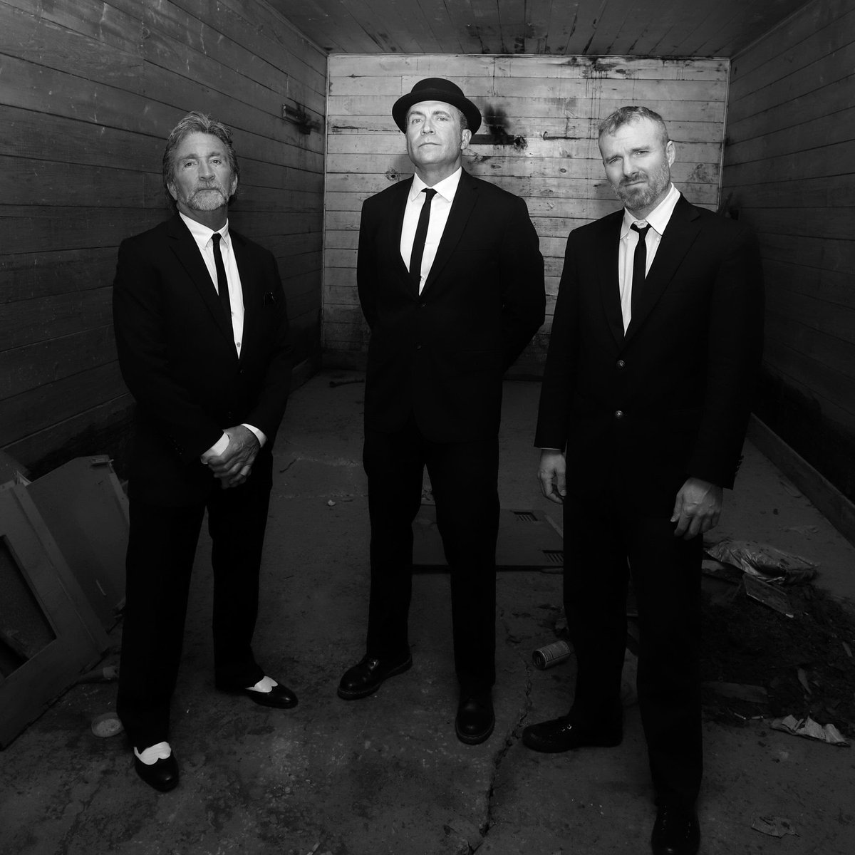 heardonhurd's tweet photo. We've got an amazing line up in store for September! Setting the stage for the evening with their American Rock-N-Roll, Blues will be @vibrokingsokc. They have a vintage inspired sound that is energizing and exciting to crowds!

You won't want to miss their performance at 6:00PM! https://t.co/CMMOPSpwjc