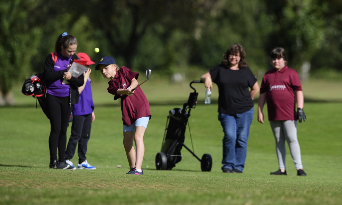 golf_grimsby's tweet photo. Some more images from Sunday where our girls team @GrimsbyJnrGolf  competed in the golf Sixes final at Elsham Golf Club 🏆📸 

@GolfRootsHQ https://t.co/poh7SoSh8N