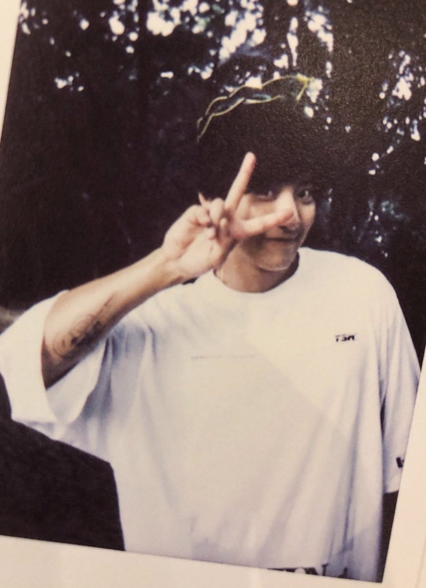 chanyeol pics tweet media