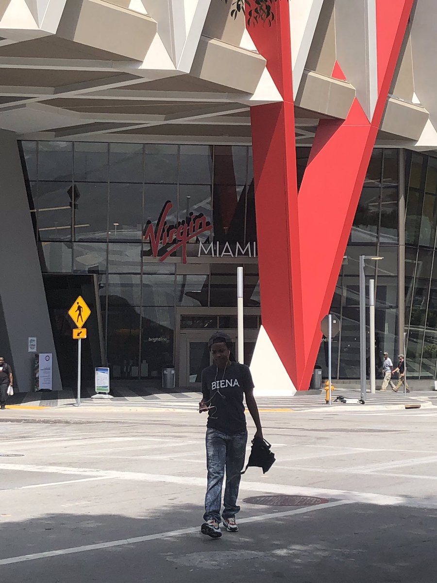 LittleRaydog's tweet photo. @VirginAtlantic visited your Miami-Dade office yesterday looking forward to flying with you on the delayed Miami to London flight today https://t.co/Y2rb6IOymX