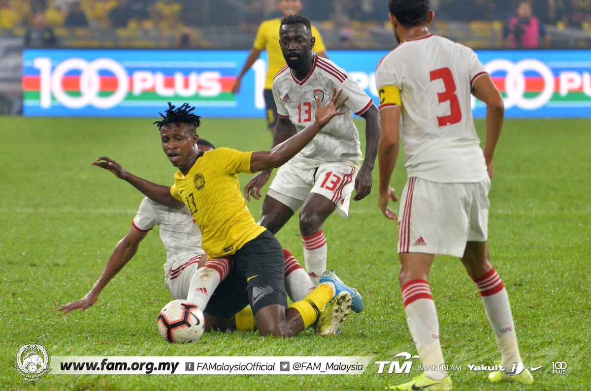 FAM_Malaysia's tweet photo. 2022 World Cup/2023 Asian Cup Qualifiers | Tuesday, 10th September 2019

Full Time

MALAYSIA 1-2 UAE
Syafiq Ahmad 1'; Ali Ahmed Mabkhout 43' 75'

#FAM #HarimauMalaya #AsianQualifiers https://t.co/WE8EdpVwL9