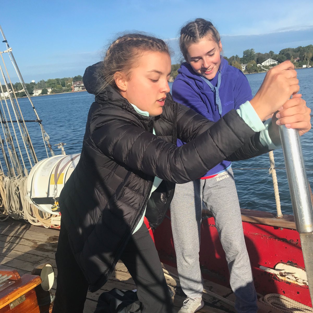 RosseauLake's tweet photo. The other half of our Grade 10 generation is all smiles this morning on @tallshipSL2's TS St Lawrence II.
#outtrip #outtrips #tallship #tallships #teamwork #RLClearns 📷: Mr. Pawliszko https://t.co/L9JNoRScPj