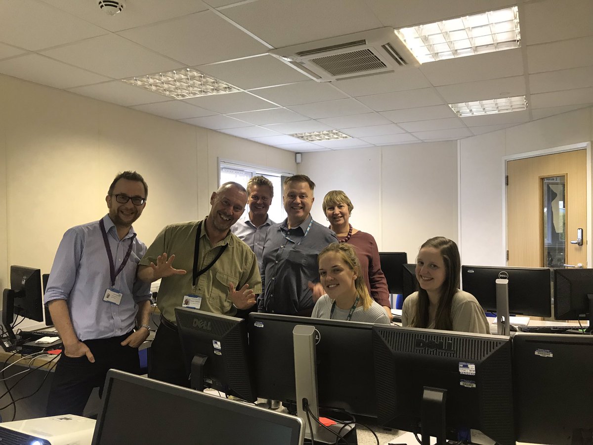 NHSCommsJoe's tweet photo. I’ve spent a great day at @KettGeneral talking social media with the communication team.

We’ve been exchanging top tips for doing it well in the NHS. 

What are yours?

#NHSCommsDev @NHScommsorg https://t.co/rKug7zOghI