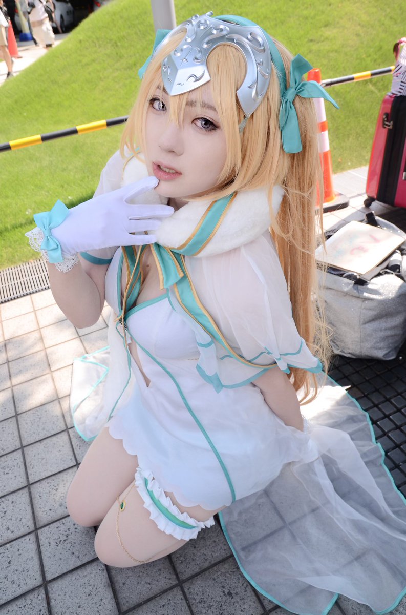 jks_vem's tweet photo. 今更ですが夏コミのやつ💫
fgo水着ジャンヌ第三再臨
#C96コス
#c96cos
https://t.co/QmN2svBDs4 @kamedacos さんありがとうございました! https://t.co/mRA9jRg2nl