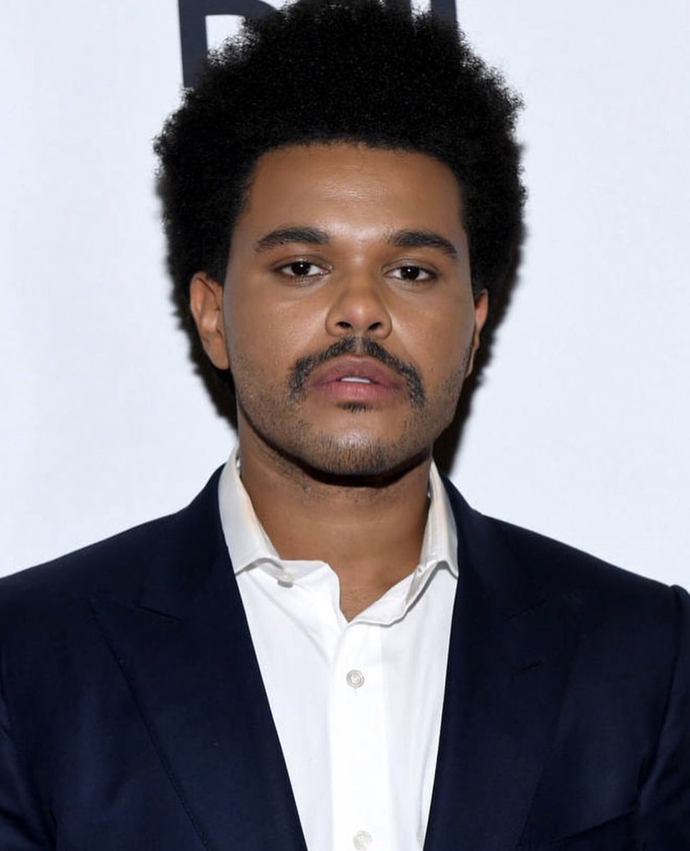 DatPiff's tweet photo. The Weeknd with a new look. https://t.co/LW1rR5fiXb