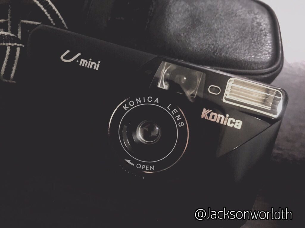 P_Pamym's tweet photo. ประกาศรางวัลกิจกรรม #JacksonWangSoDaddy
คัดเลือกโดยสตาฟ #JacksonworldTH
รางวัล : กล้องฟิล์ม k-mini konica
กติกา : อัพภาพแจ็คสันที่คูลที่สุด แซบที่สุดพร้อมแคปชั่น
ผู้ได้รับรางวัล : @yitanmt
ด้วยแคปชั่น : "นอกจากแพ้คุณตอนใส่ใจ
ยังโคตรแพ้ตอนคุณไม่ใส่อะไรด้วย"
⚠️ รายงานตัวใน DM https://t.co/jXYoTKwy1o