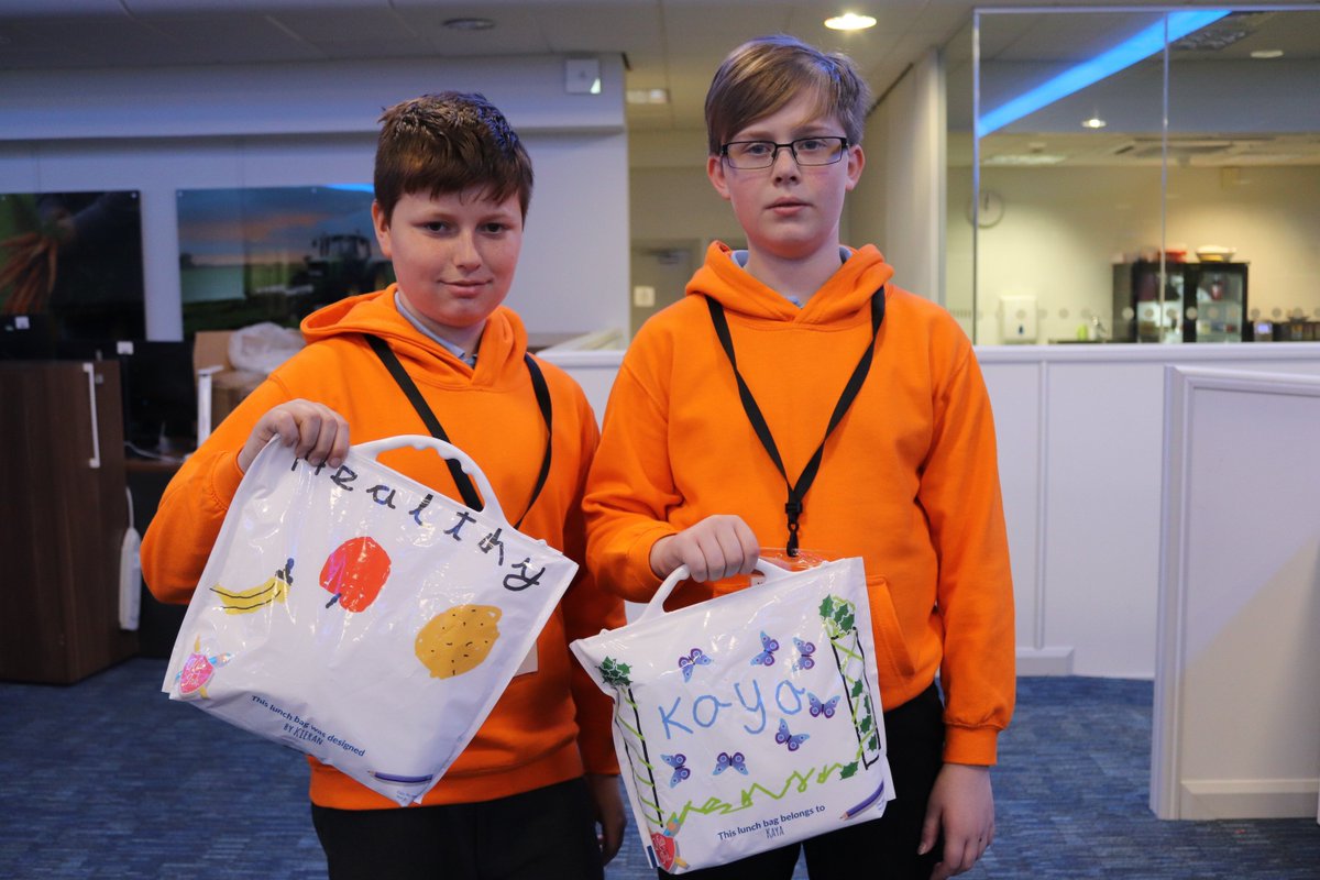 Please vote for our <a href="/KidsInk_bags/">Kids Ink</a> entry in the @SolutionsAwards for our sustainable schools lunch bag design project - vote at earthisland.co.uk/solutions-awar…
<a href="/EarthIslandUK/">Earth Island UK</a> #TSA19 
<a href="/EnfocusSW/">Enfocus Software</a> <a href="/PremierPaperUK/">Premier Paper Group</a>
 #Vote <a href="/SiraneLtd/">Sirane</a> <a href="/Addmaster/">Addmaster UK</a>