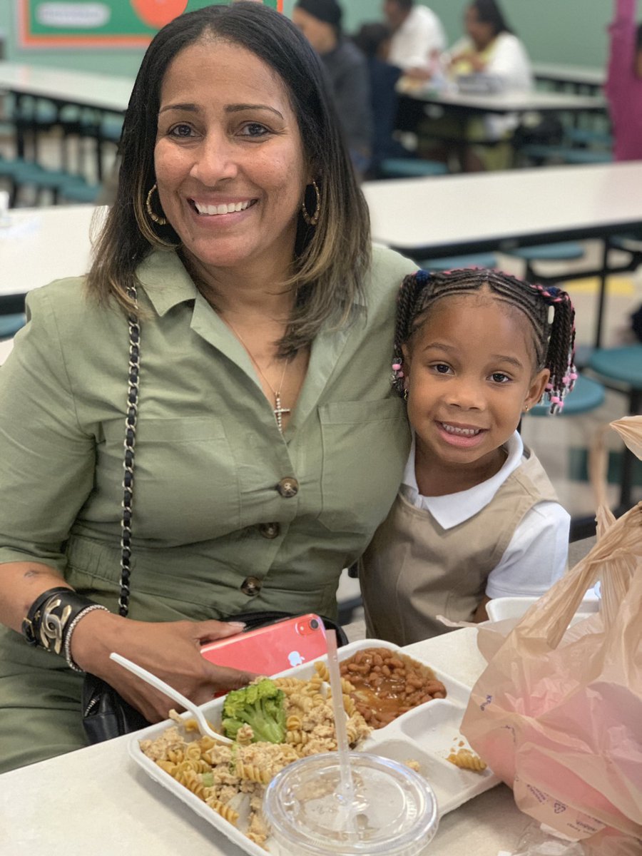 HRdiggs's tweet photo. Grandparents’ &amp; Grandfriends’ Day @APSDeerwood https://t.co/odqfbjpkhK