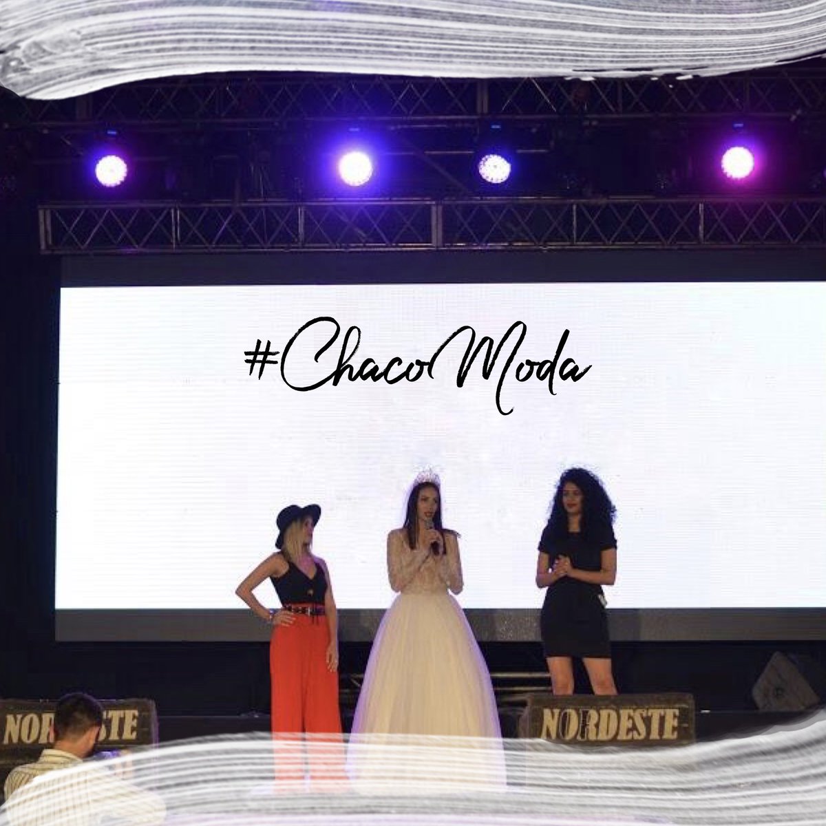 revistafixnea's tweet photo. Damos por finalizado el gran evento #CHACOMODA con un cierre junto a @majitoleiva y la conductora @lulubarretoo .
Queremos agradecer a quienes hicieron posible este gran evento @MinisterioGobCh @turismochaco @LoteriaChaquena
.
#Modelo #Pasarela #Fashion #ChacoModa #Desfile https://t.co/2uscoP0WkB
