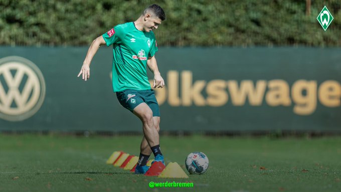 View image on Twitter