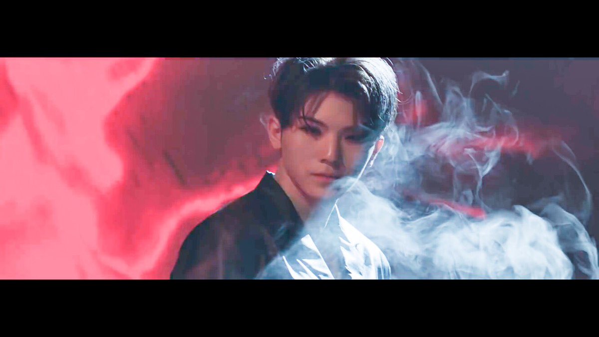 독 : Fear 😭😭😭
☘️☘️☘️💚💚💚💚