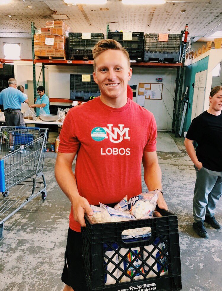 asunm_ce's tweet photo. #HungerActionMonth in action https://t.co/PQuudPlrER