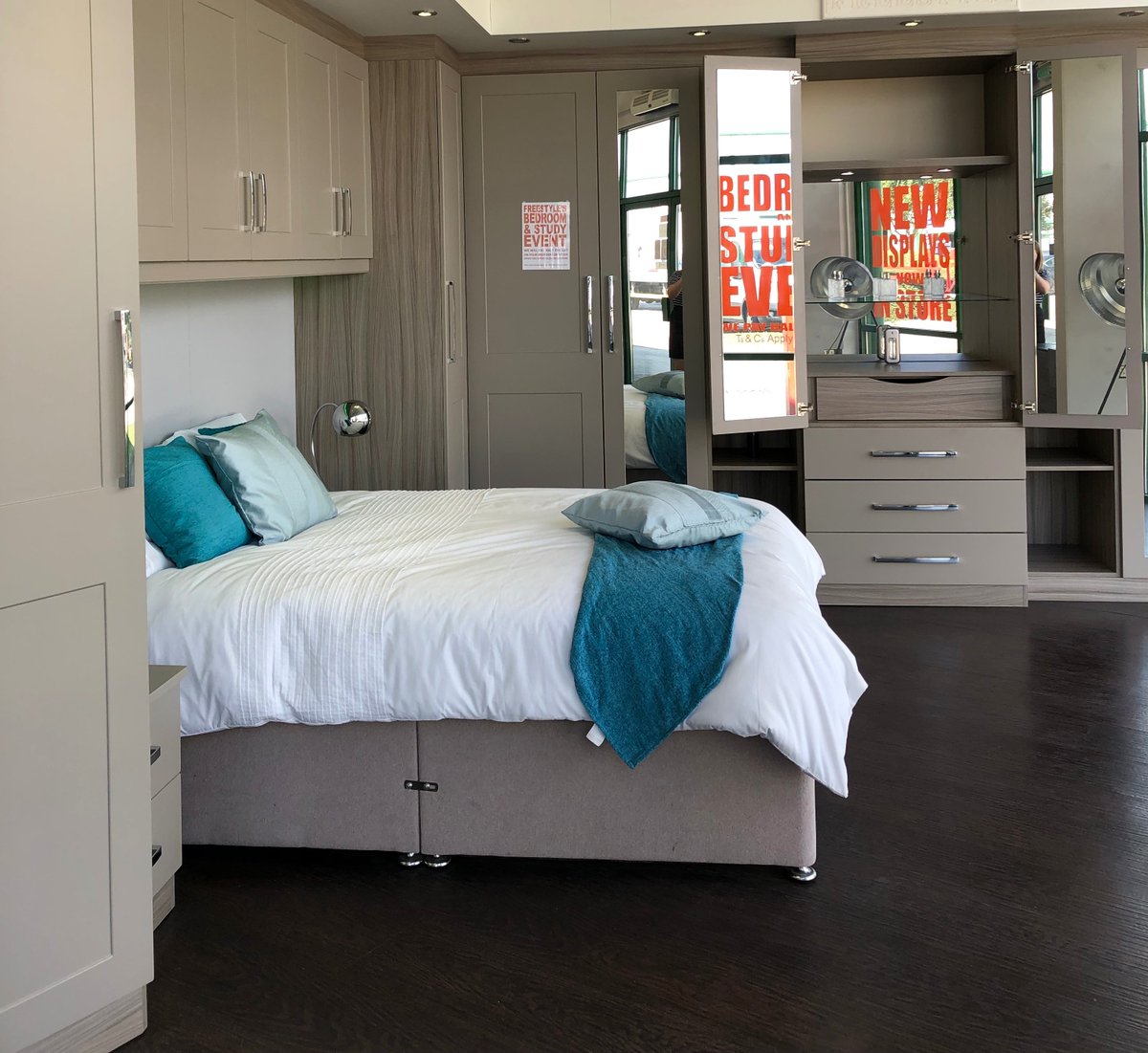FreestyleSussex's tweet photo. Made to measure bedrooms, are our specialty... To find out more or book your free home design visit get in contact with us today! #bedrooms #madetomeasure #design #newsign #freestyle #chichester #worthing https://t.co/d1ijfVLwhc