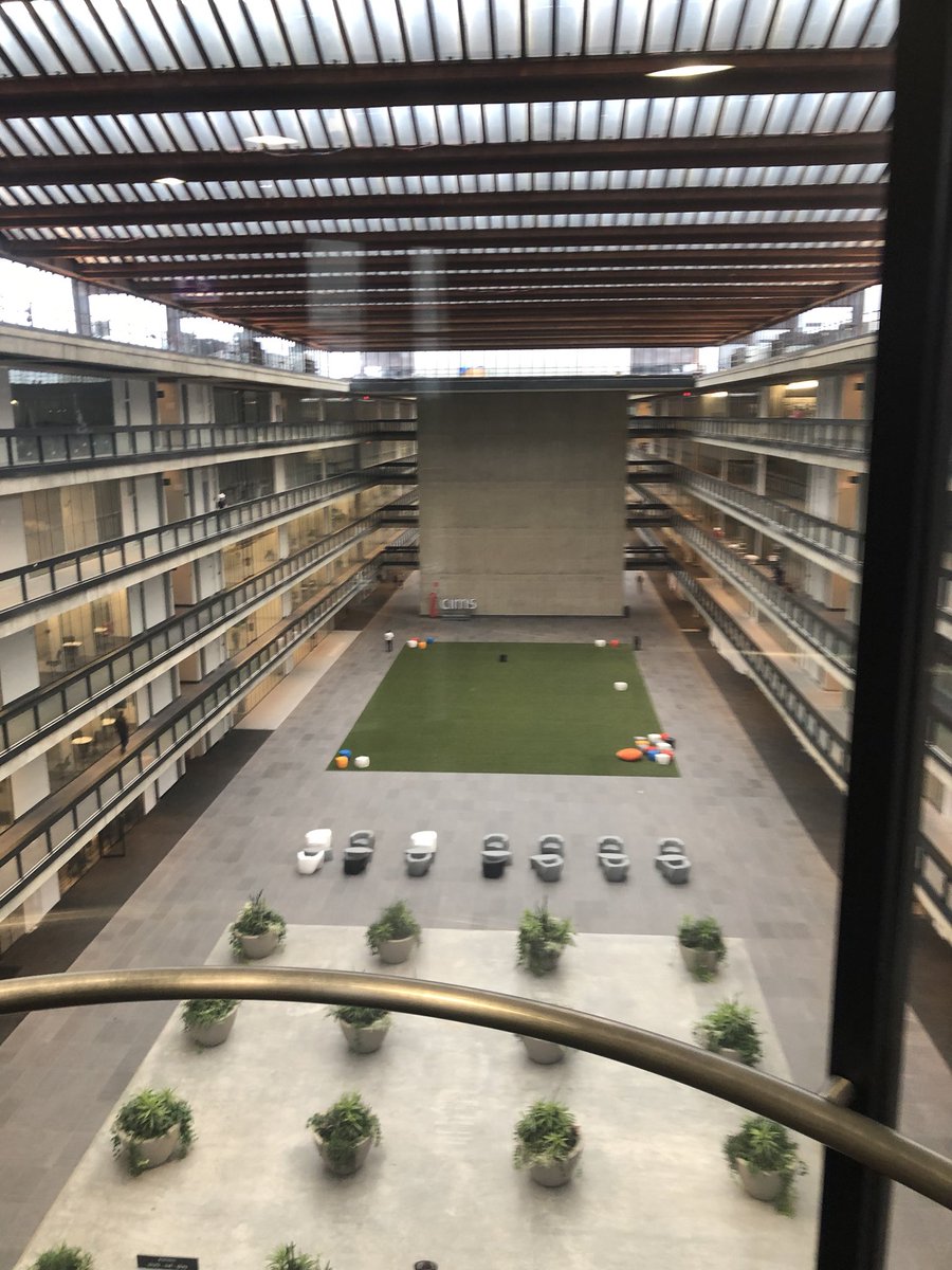 erish13's tweet photo. #officeviews @BellWorksNJ @CohnReznick #newhome #feelinghip https://t.co/Qc00sJqcZV