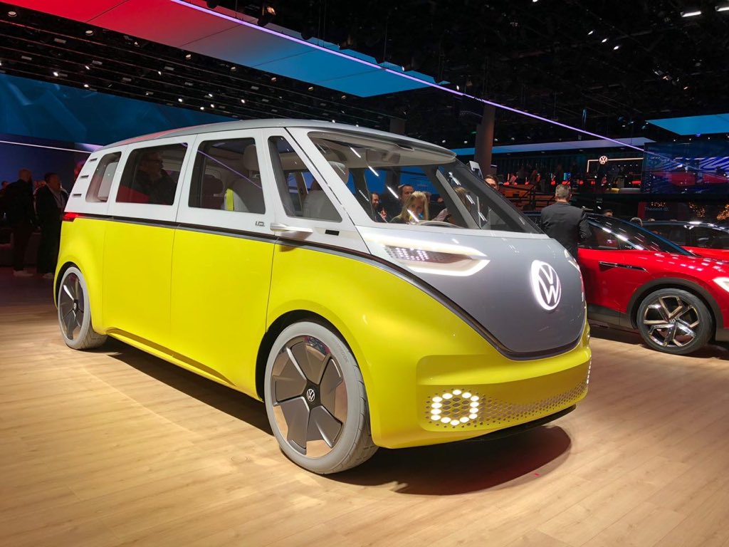 frankymostro's tweet photo. Se solicitan hippies de nueva generación para homenajear a la Combi y al Buggy
Requisitos: manejar VW, traer la greña larga y no bañarse, nunca hacerle caso a tus padres, amar a Janis Joplin y odiar el reggaetón. #IDBuzz #IDBuggy  @Volkswagen_MX https://t.co/vjA2y4bCvU