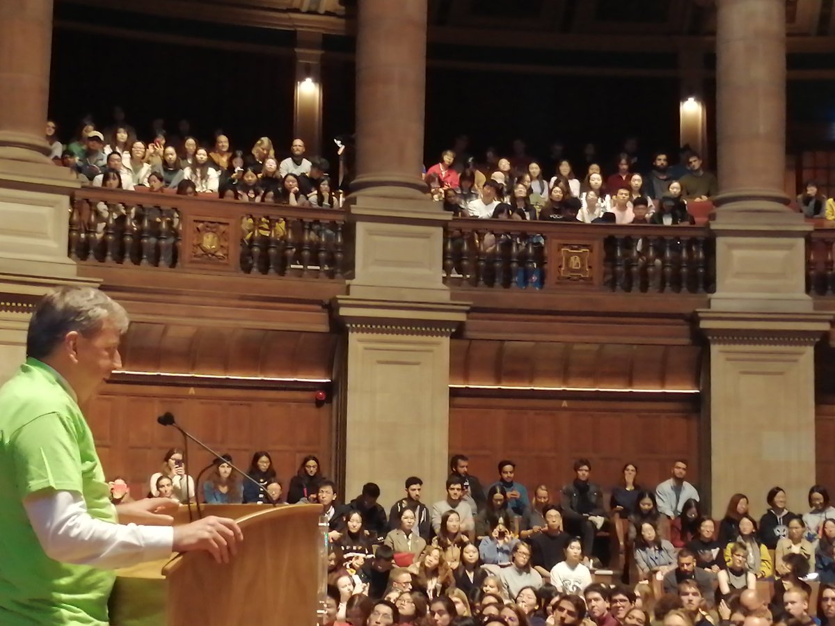 The Principal is welcoming new postgraduate taught students (telling them about the famous McEwan family) #EdWelcome #edinburghcelebrates