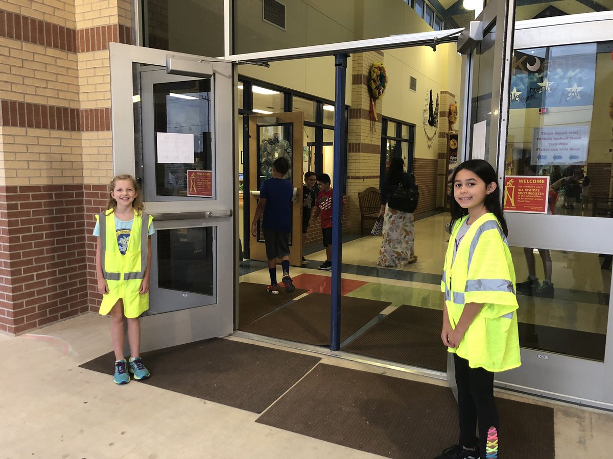 LozanoEct's tweet photo. Safety patrols on duty, ready to keep ours school safe!  I am so proud of our leaders.  #kuentzproud https://t.co/8PPZQDpoby