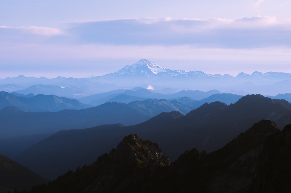 brianchorski's tweet photo. the endless layers of Washington state https://t.co/hXgg2smDu2